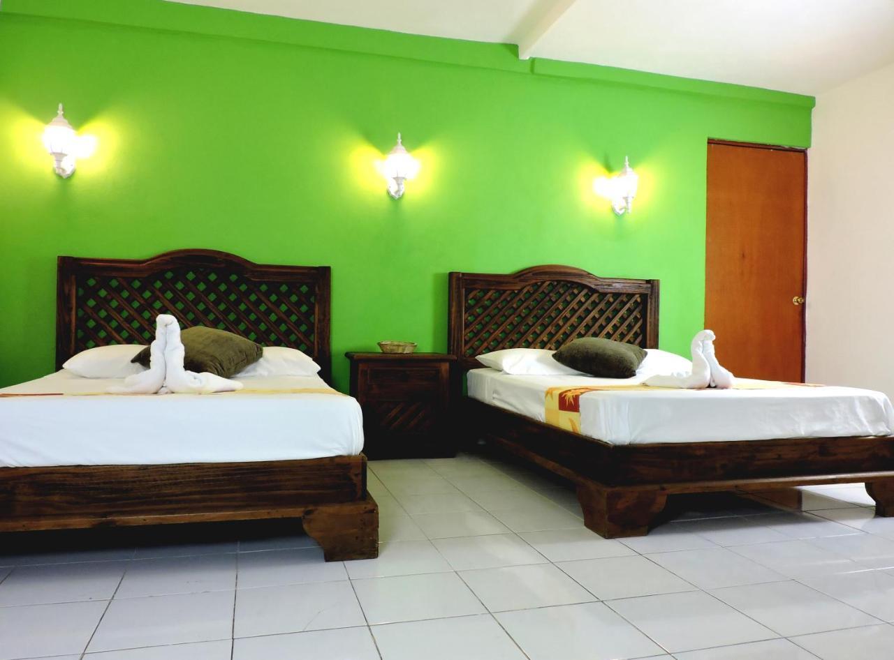 Hotel Valladolid 巴利亚多利德 外观 照片